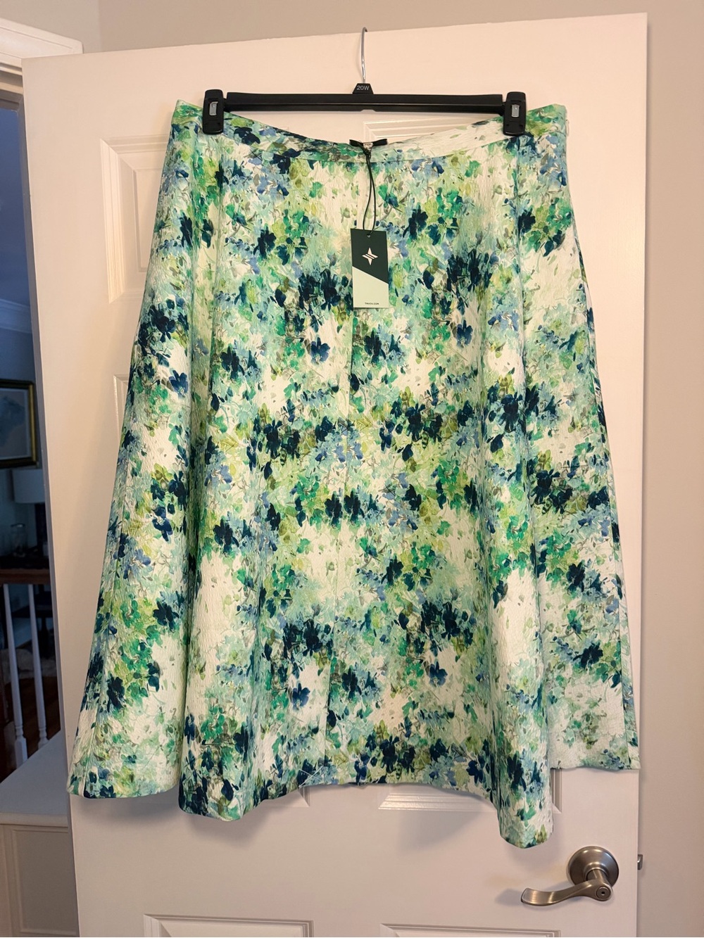 Tuckernuck Green, Blue and White Floral A-Line Skirt